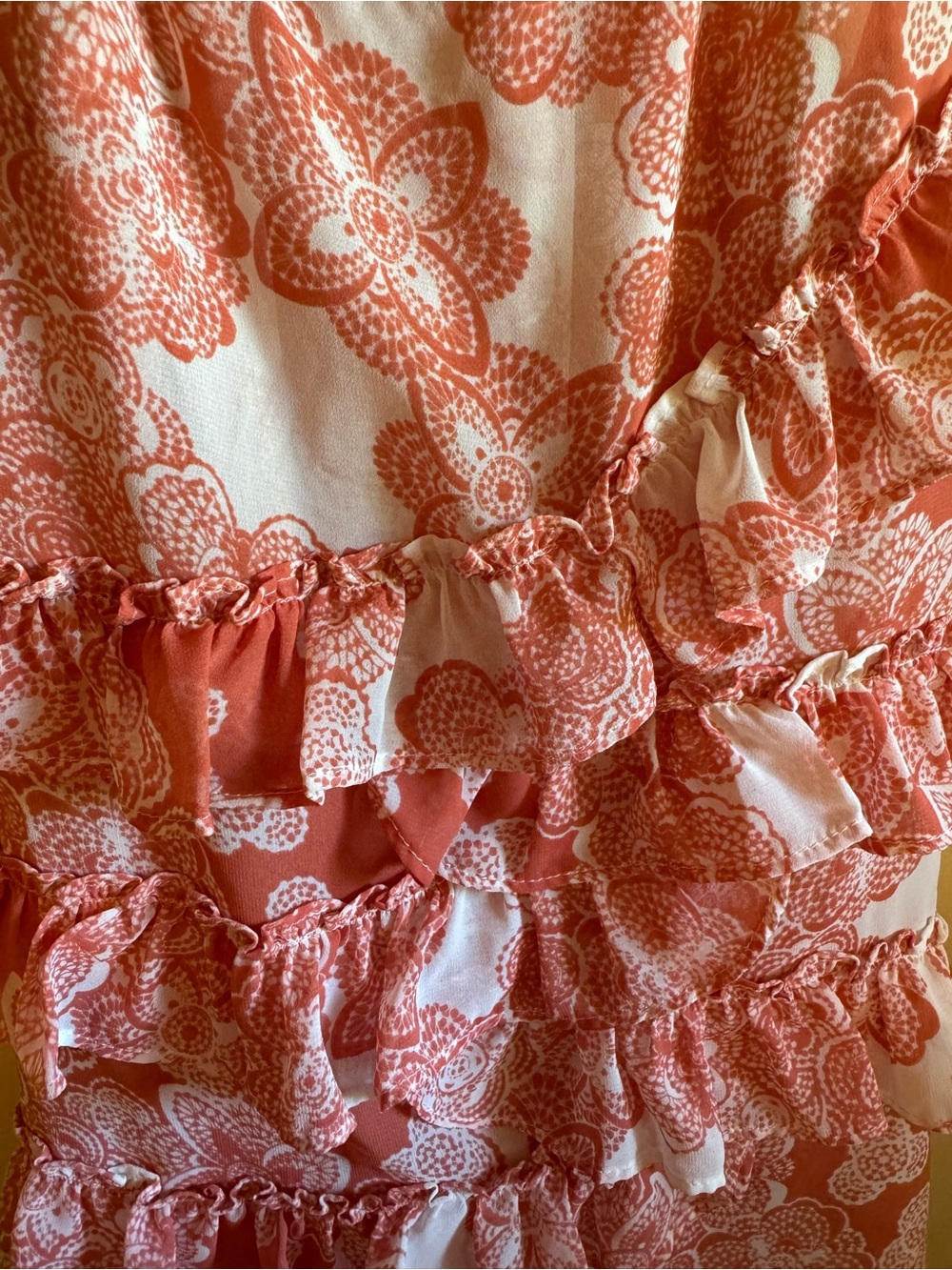 ELLE Floral Ruffle Tank - Picture 4 of 4